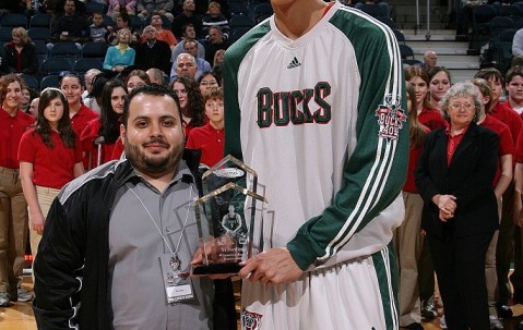 关于多特蒙德内部会议纪要流出——今夜再遭质疑，CBA季后赛使命明确，球探报告显示潜力的信息-爱游戏