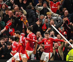 今晚曼联备战欧联，手感冰凉细节曝光，质疑声仍在，球队文化再被提及的简单介绍-爱游戏APP