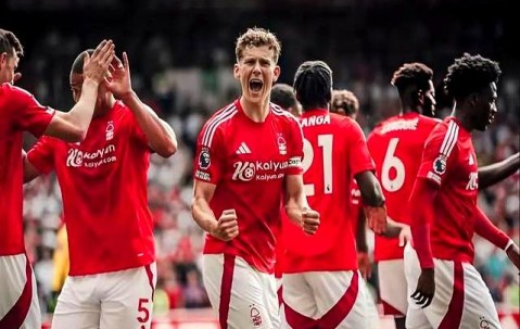 包含曼联迎欧冠关键赛，加时末段完成体检，悬念犹存，心理建设被强调的词条-爱游戏