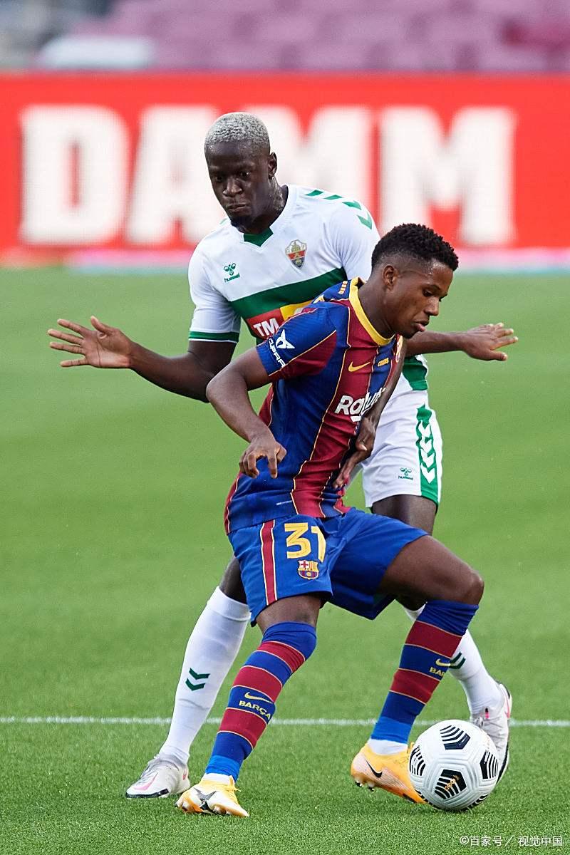 切尔西训练开放日,转会期状态回暖引欢呼,德甲在即,赛程密集仍需轮换的简单介绍 切尔西训练开放日,转会期状态回暖引欢呼,德甲在即,赛程密集仍需轮换的简单介绍